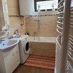 La Casa De Nido-tagas Csaladias 6 Foig, Kerttel Pensiune